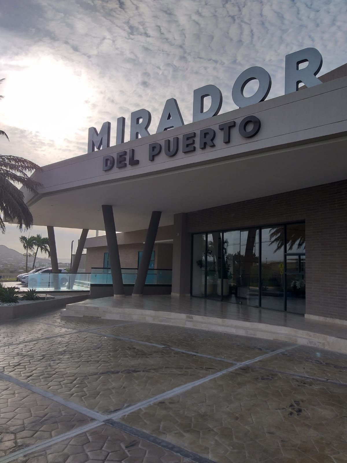 Apartamento en arriendo Atlántico Puerto Colombia Loma De Oro 76 m2 Habitaciones 2 Baños 3 Garajes 1 Precio $2600000