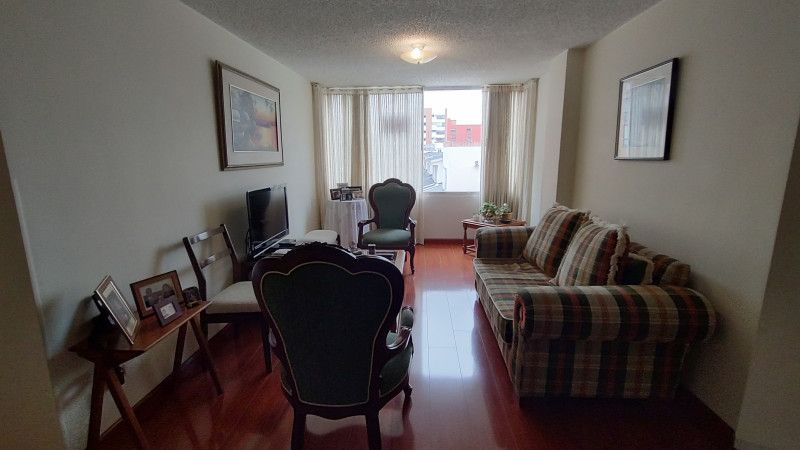 Apartamento en venta Cundinamarca Bogotá Las Acasias 55 m2 Habitaciones 2 Baños 1 Garajes 1 Precio $315000000