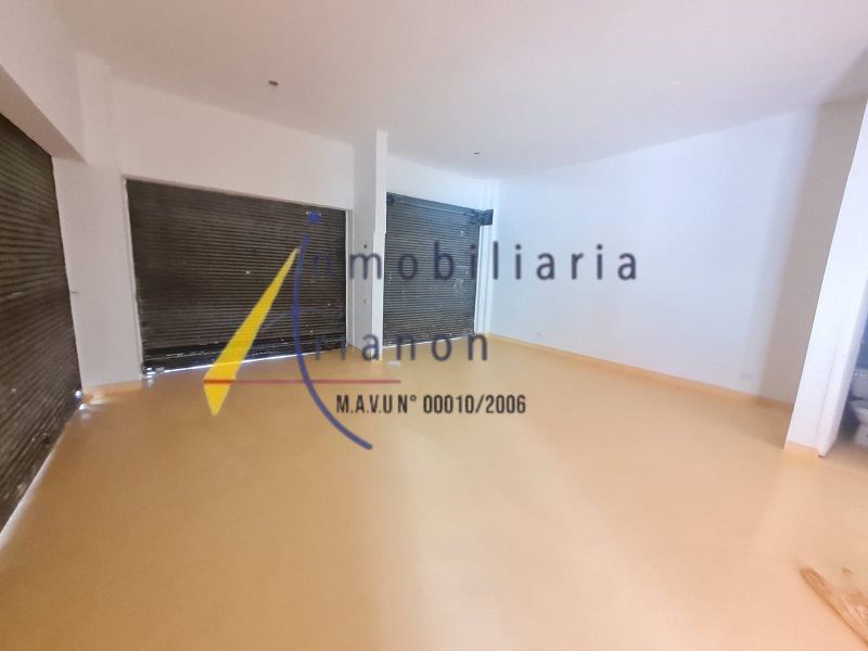 Local en arriendo Antioquia Medellín Santa Rosa De Lima 110 m2 Habitaciones 0 Baños 2 Garajes 0 Precio $10000000