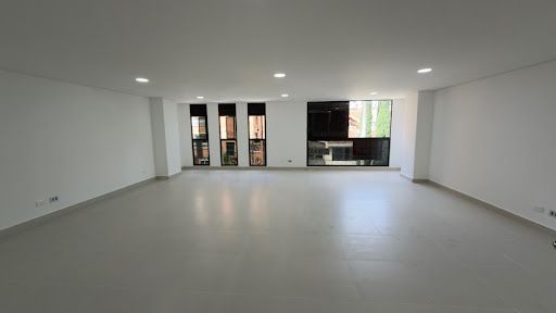 Oficina en arriendo Antioquia Medellín Miravalle 63 m2 Habitaciones 0 Baños 1 Garajes 0 Precio $3700000