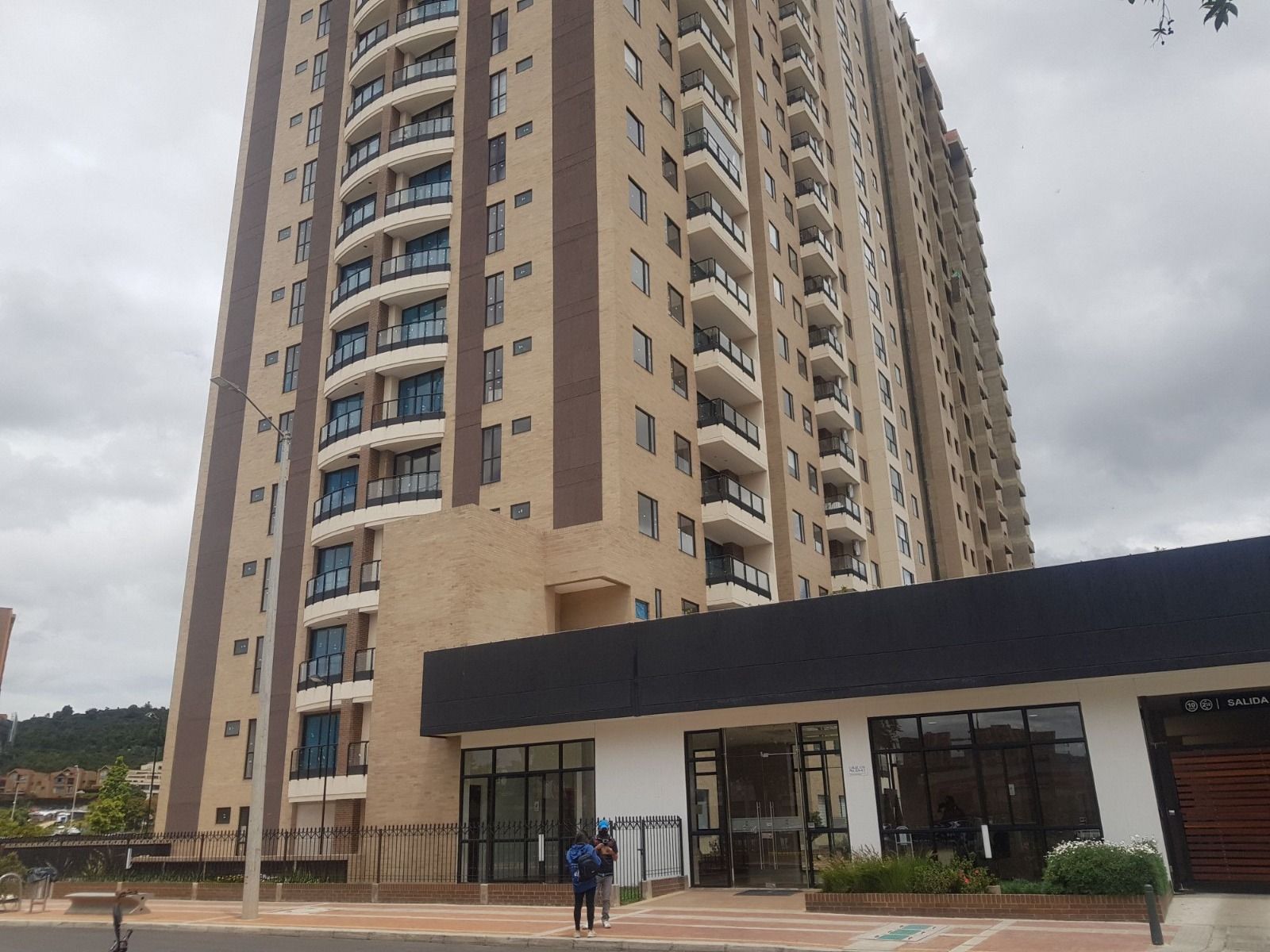 Apartamento en venta Cundinamarca Bogotá San Jose V Sector 158 m2 Habitaciones 3 Baños 5 Garajes 4 Precio $1150000000