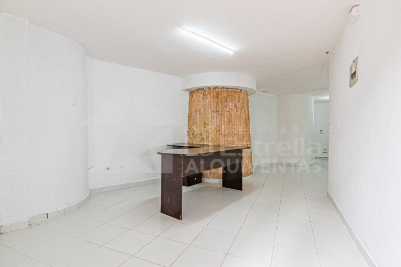 Local en arriendo Antioquia La Estrella Las Brisas 35 m2 Habitaciones 0 Baños 1 Garajes 0 Precio $1400000