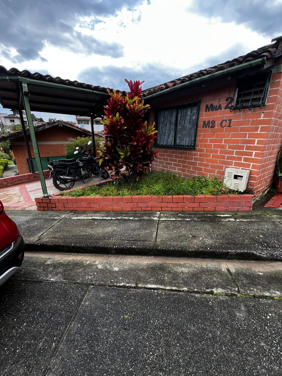 Casa en venta Quindío Calarcá Ladrilleras 100 m2 Habitaciones 4 Baños 3 Garajes 1 Precio $480000000