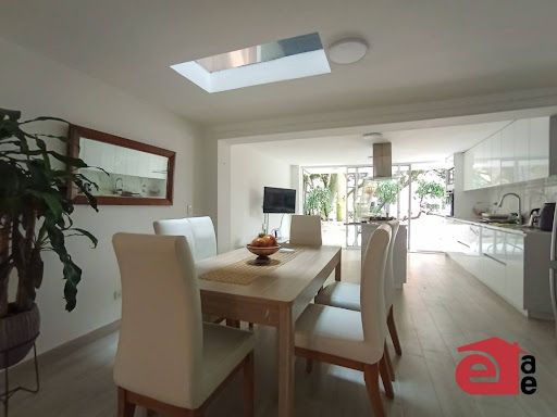 Casa en venta Antioquia Envigado Loma Del Barro 167 m2 Habitaciones 3 Baños 3 Garajes 2 Precio $990000000