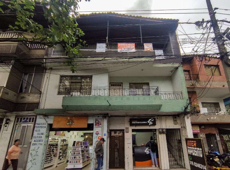 Apartamento en arriendo Antioquia Medellín Belen 70 m2 Habitaciones 2 Baños 1 Garajes 0 Precio $2000000