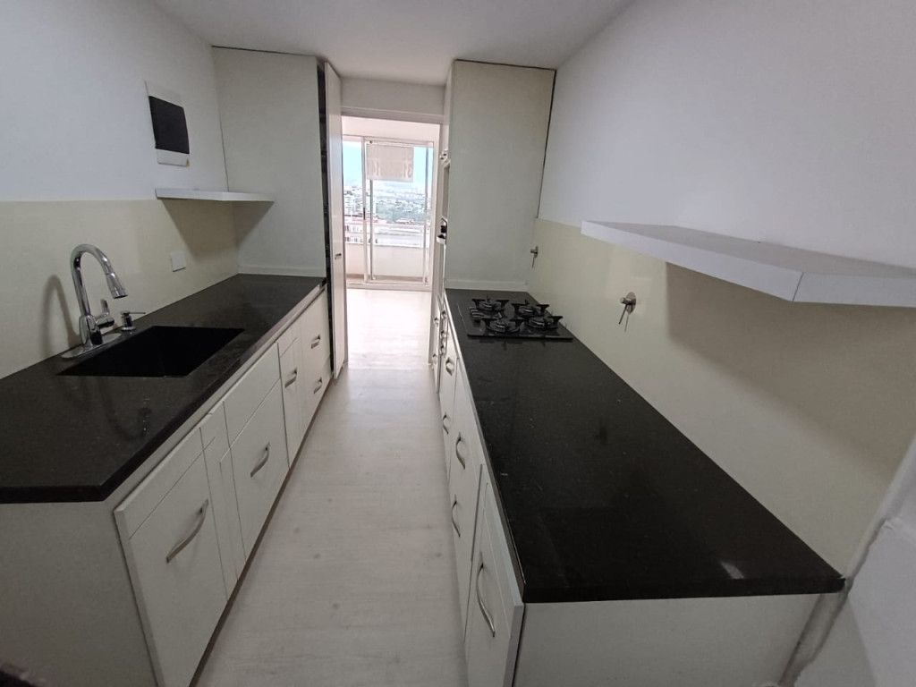 Apartamento en arriendo Antioquia Medellín Castropol 75 m2 Habitaciones 2 Baños 2 Garajes 1 Precio $3200000