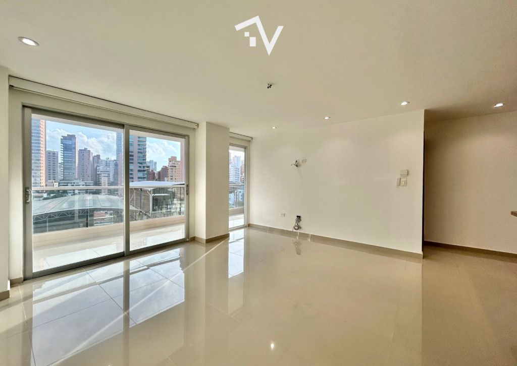 Apartamento en arriendo Atlántico Barranquilla Paraiso 118 m2 Habitaciones 2 Baños 2 Garajes 2 Precio $3950000