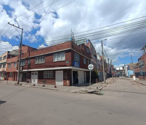 Casa en venta Cundinamarca Bogotá Prado Veraniego 192 m2 Habitaciones 4 Baños 4 Garajes 0 Precio $1200000000