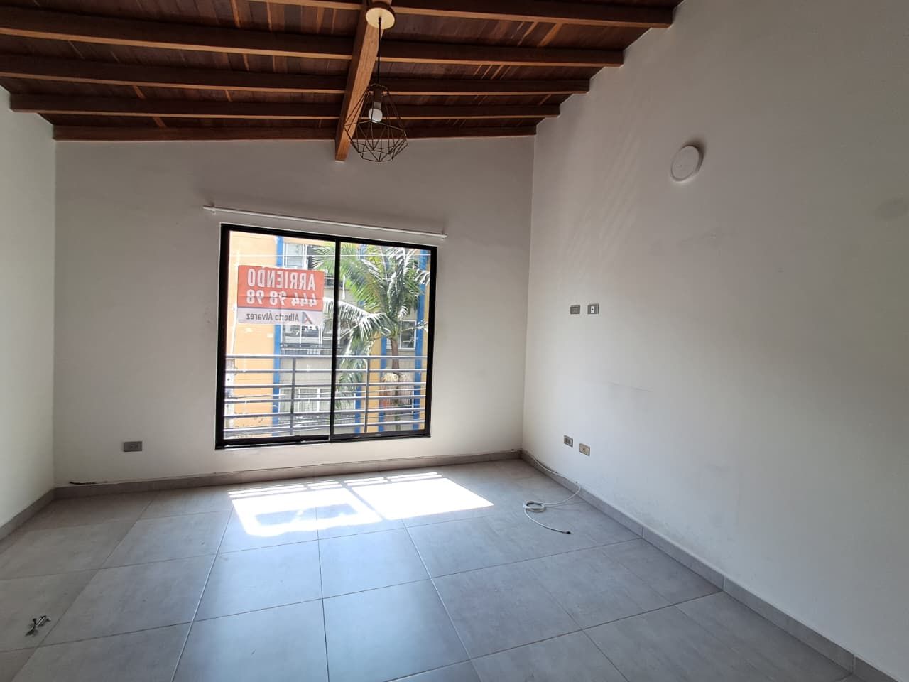 Apartaestudio en arriendo Antioquia Medellín Los Alpes 45 m2 Habitaciones 1 Baños 1 Garajes 0 Precio $1850000