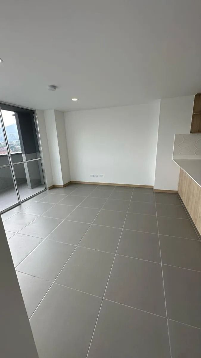 Apartamento en arriendo Antioquia Medellín Santa Fe 91 m2 Habitaciones 3 Baños 2 Garajes 1 Precio $3700000