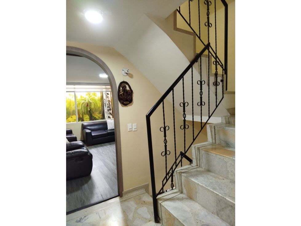 Casa en venta Cundinamarca Bogotá La Isabela 50 m2 Habitaciones 3 Baños 2 Garajes 1 Precio $490000000