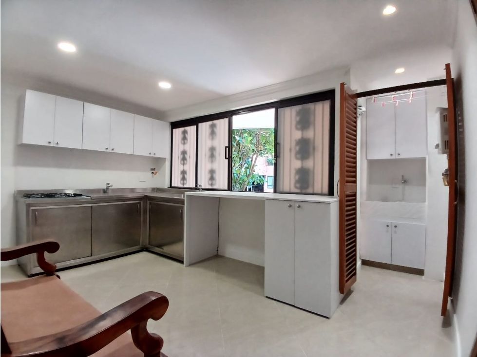 Apartaestudio en arriendo Antioquia Medellín La Candelaria 38 m2 Habitaciones 1 Baños 1 Garajes 1 Precio $2500000