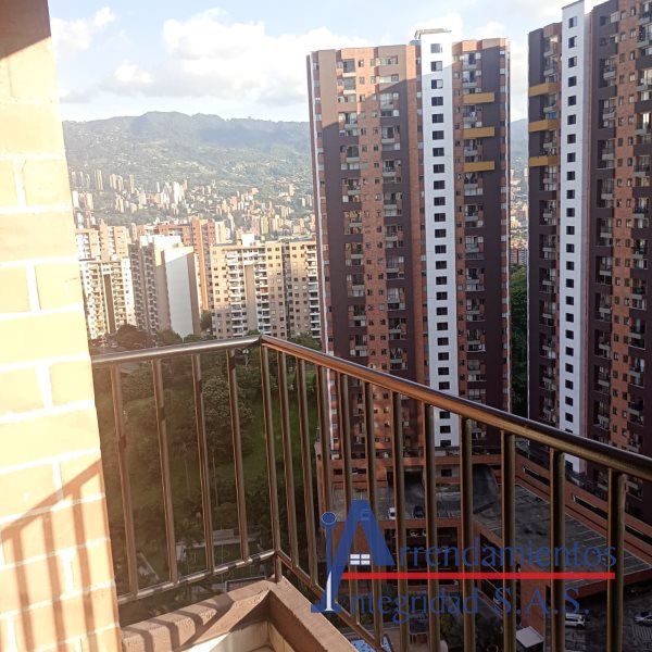 Apartamento en arriendo Antioquia Medellín La Colina 50 m2 Habitaciones 2 Baños 1 Garajes 1 Precio $2100000