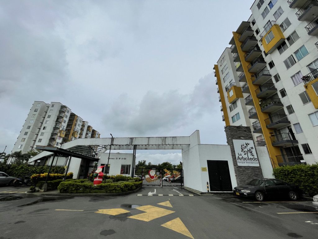 Apartamento en arriendo Valle Del Cauca Jamundí Sachamate 60 m2 Habitaciones 3 Baños 2 Garajes 1 Precio $970000