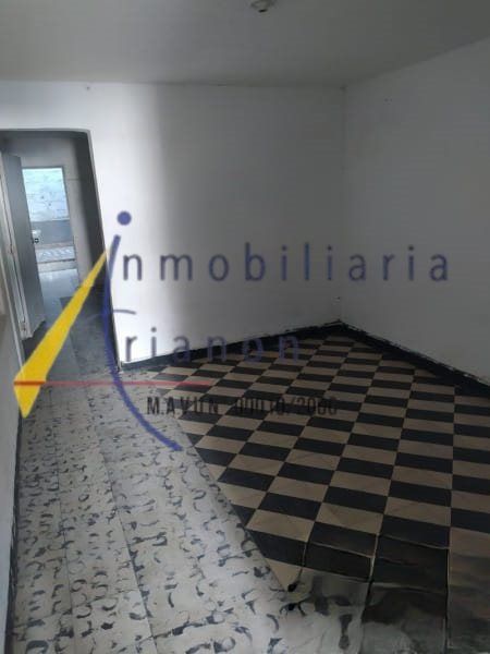 Apartamento en arriendo Antioquia Medellín Las Playas 70 m2 Habitaciones 2 Baños 1 Garajes 0 Precio $1000000