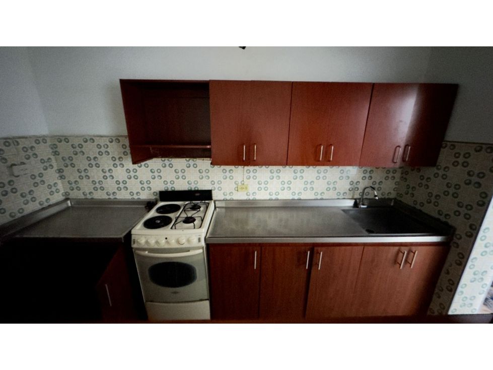 Apartamento en arriendo Antioquia Medellín Los Alcazares 70 m2 Habitaciones 3 Baños 1 Garajes 0 Precio $1700000