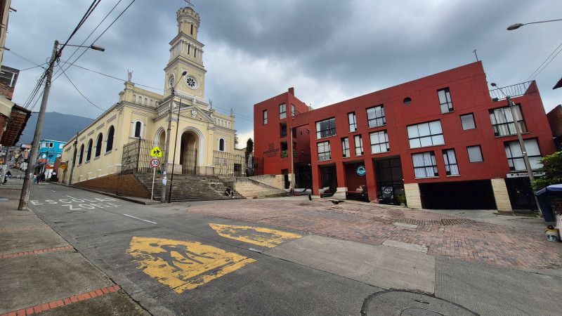 Apartamento en venta Cundinamarca Bogotá Santa Barbara 29 m2 Habitaciones 1 Baños 1 Garajes 1 Precio $250000000