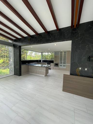 Casa Campestre en arriendo Antioquia Envigado Envigado 400 m2 Habitaciones 5 Baños 6 Garajes 1 Precio $15000000