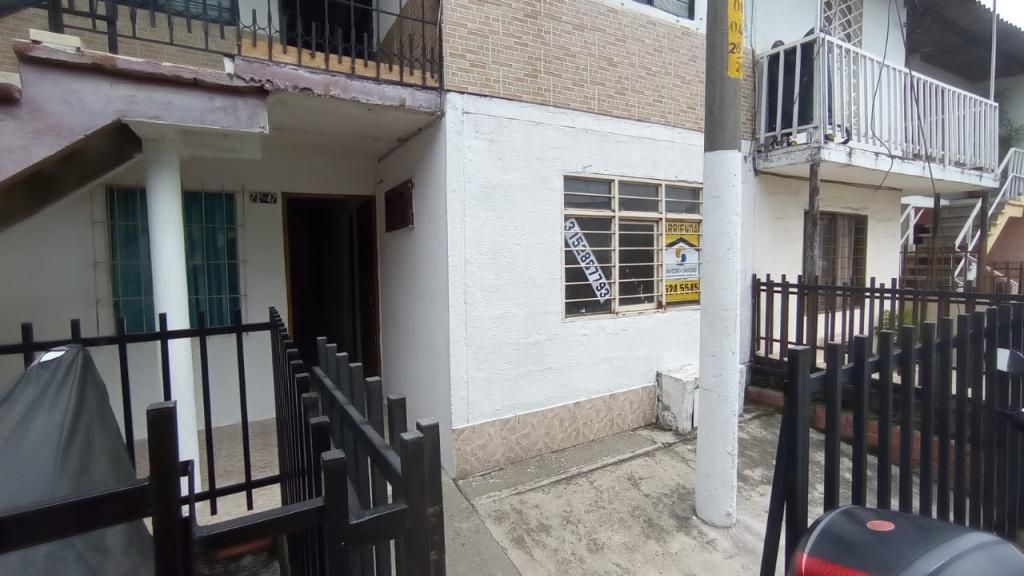 Casa en arriendo Valle Del Cauca Cali Los Guaduales 48 m2 Habitaciones 2 Baños 1 Garajes 0 Precio $750000