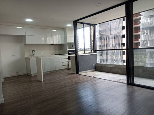 Apartamento en arriendo Antioquia Medellín La Linde 87 m2 Habitaciones 2 Baños 3 Garajes 2 Precio $5200000
