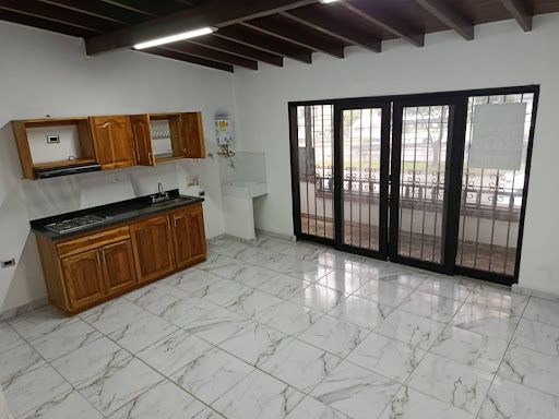 Oficina en arriendo Antioquia Medellín Santa Maria De Los Angeles 60 m2 Habitaciones 0 Baños 1 Garajes 0 Precio $2500000