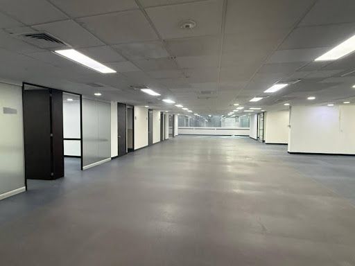 Oficina en venta Antioquia Medellín Simesa 505 m2 Habitaciones 0 Baños 2 Garajes 0 Precio $4524851500