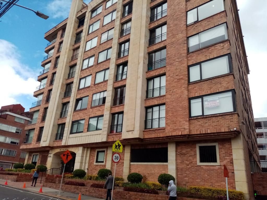 Apartamento en arriendo Cundinamarca Bogotá La Porciuncula 79 m2 Habitaciones 2 Baños 3 Garajes 2 Precio $4382000