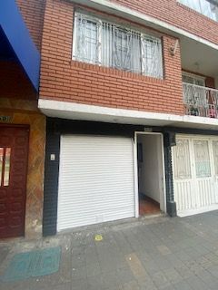 Local en arriendo Cundinamarca Bogotá Super Manzana 9a 15 m2 Habitaciones 0 Baños 0 Garajes 0 Precio $880000