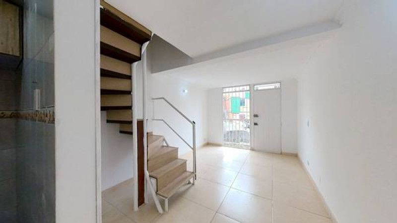 Casa en venta Cundinamarca Bogotá Timiza A 60 m2 Habitaciones 3 Baños 2 Garajes 0 Precio $271500000