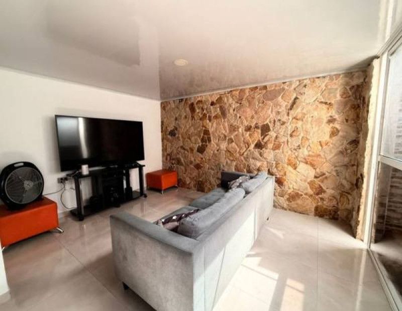 Casa en venta Valle Del Cauca Jamundí Cr Alegra 87 m2 Habitaciones 3 Baños 2 Garajes 0 Precio $280000000