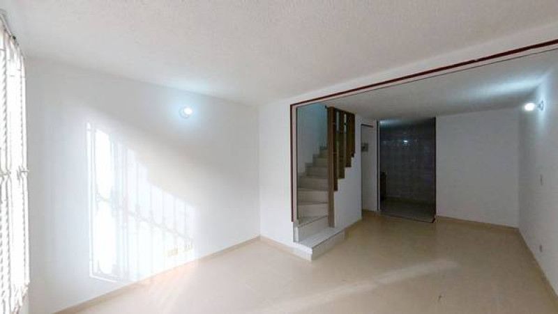 Casa en venta Cundinamarca Bogotá Campo Alegre 72 m2 Habitaciones 4 Baños 2 Garajes 0 Precio $272000000