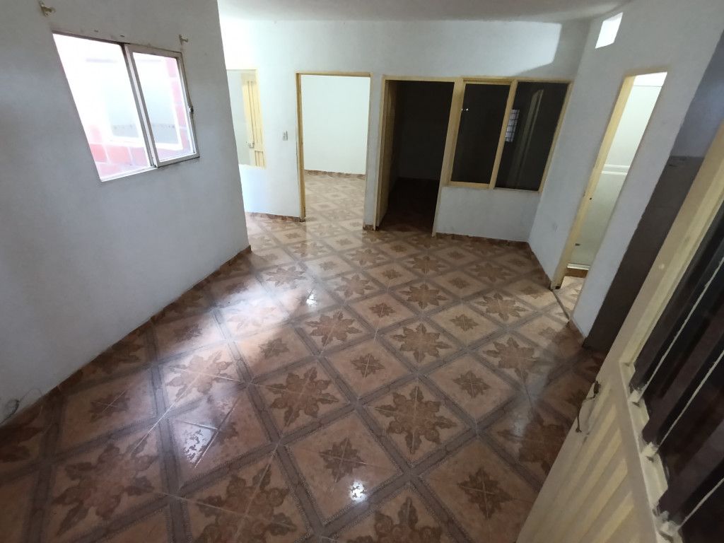 Apartamento en arriendo Valle Del Cauca Cali Los Comuneros Ii Etapa 50 m2 Habitaciones 2 Baños 1 Garajes 0 Precio $650000