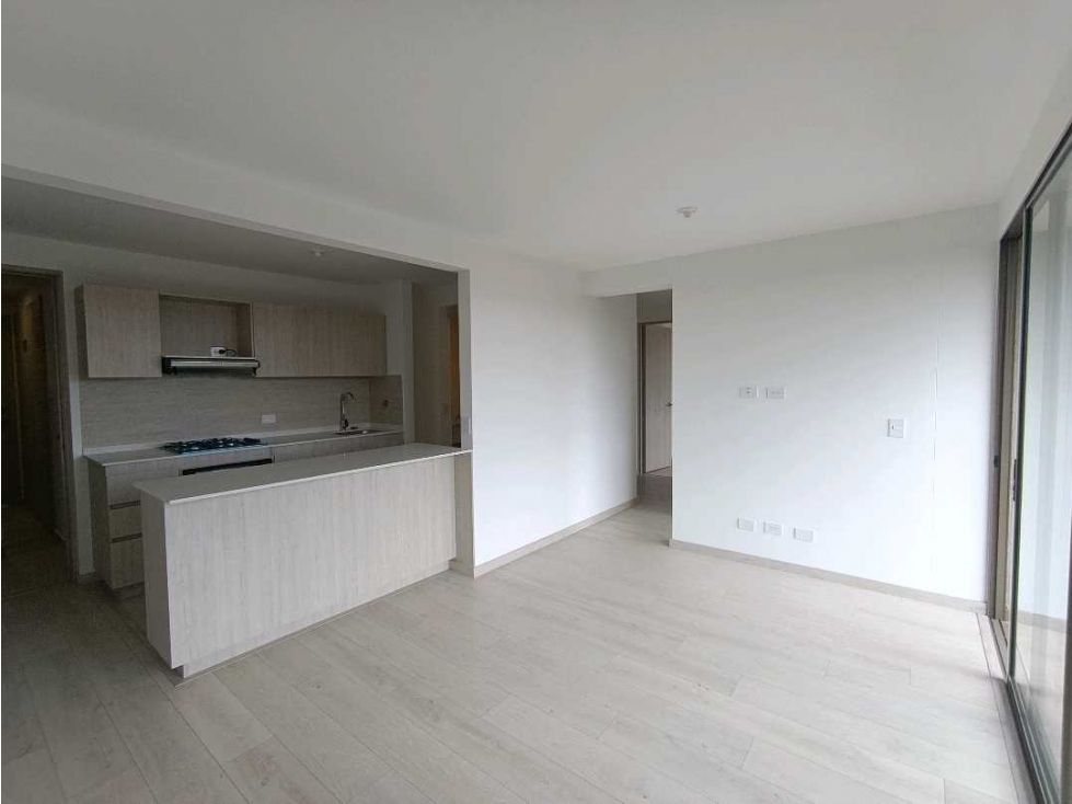 Apartamento en arriendo Antioquia Rionegro San Antonio 58 m2 Habitaciones 2 Baños 2 Garajes 3 Precio $2500000