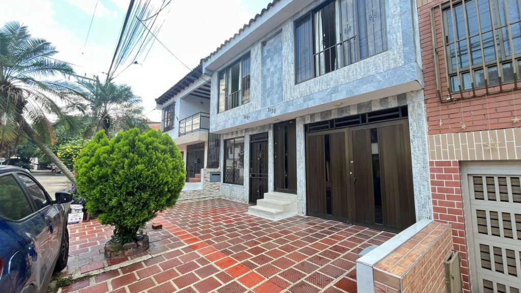 Casa en venta Valle Del Cauca Cali Francisco Eladio Ramirez 314 m2 Habitaciones 7 Baños 4 Garajes 1 Precio $570000000