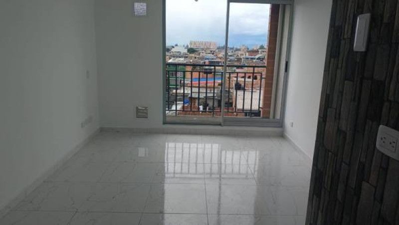 Apartamento en venta Cundinamarca Bogotá Centenario 42 m2 Habitaciones 2 Baños 1 Garajes 0 Precio $226000000
