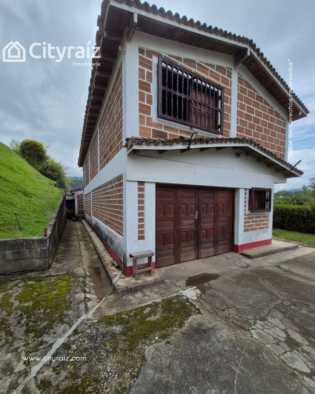 Finca en venta Antioquia Guarne Guarne 411 m2 Habitaciones 11 Baños 4 Garajes 15 Precio $1100000000