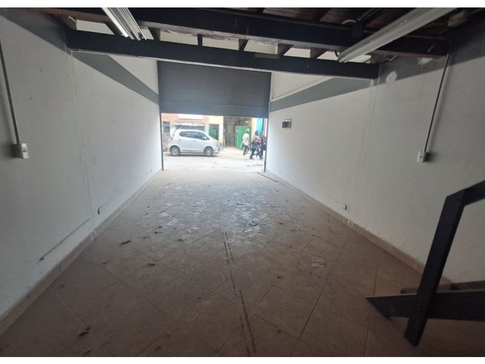Local en arriendo Antioquia Medellín Perpetuo Socorro 100 m2 Habitaciones 0 Baños 2 Garajes 0 Precio $4000000