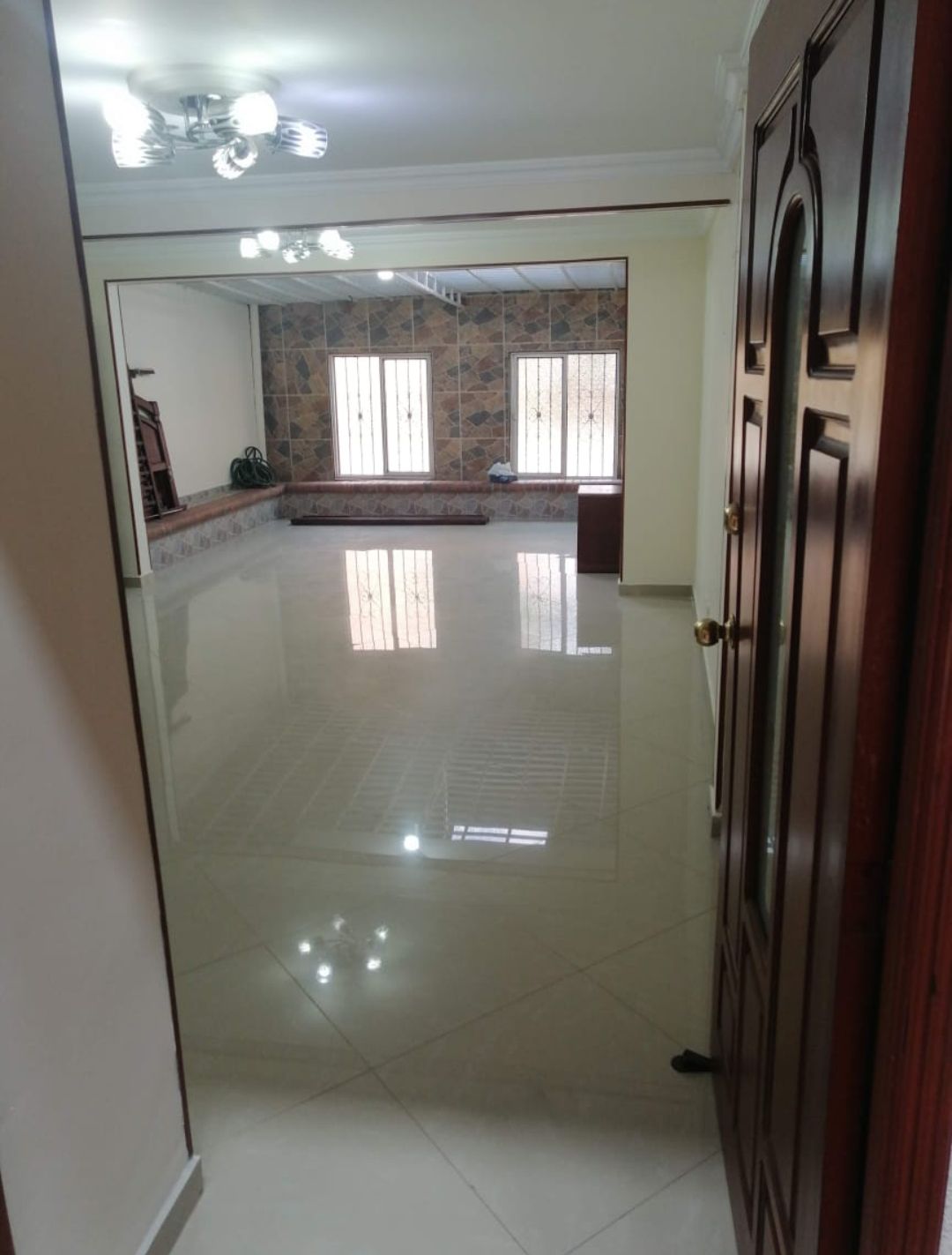 Casa en venta Valle Del Cauca Cali Lili 85 m2 Habitaciones 3 Baños 3 Garajes 1 Precio $340000000