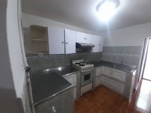 Casa en arriendo Antioquia Medellín San Pablo 95 m2 Habitaciones 5 Baños 2 Garajes 0 Precio $1500000