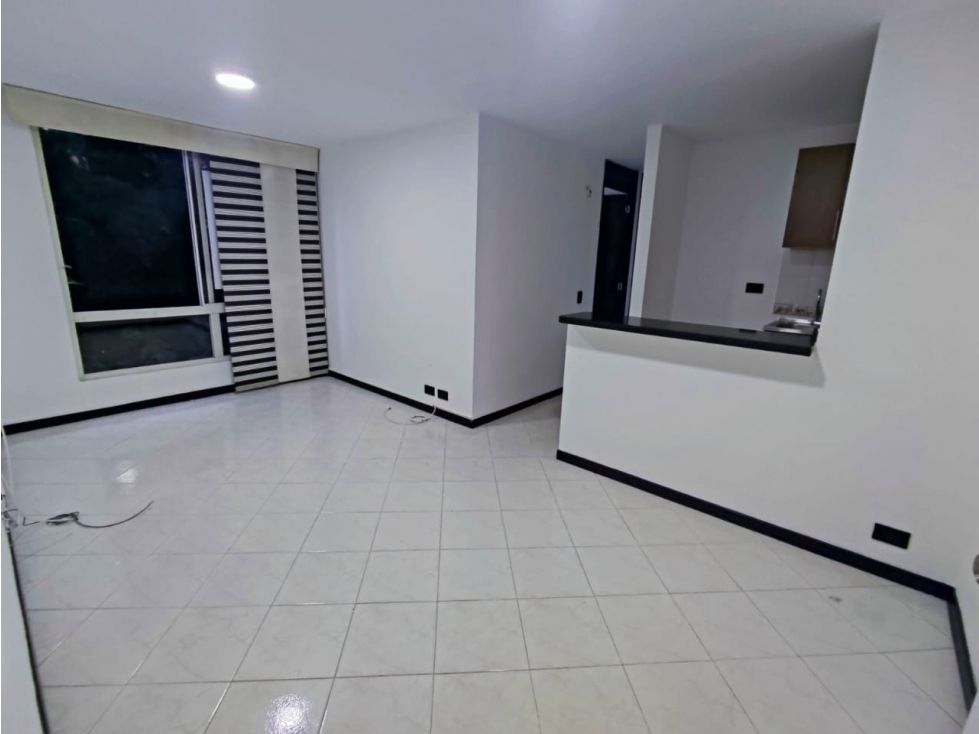 Apartamento en arriendo Antioquia Medellín Castropol 75 m2 Habitaciones 3 Baños 2 Garajes 1 Precio $2850000
