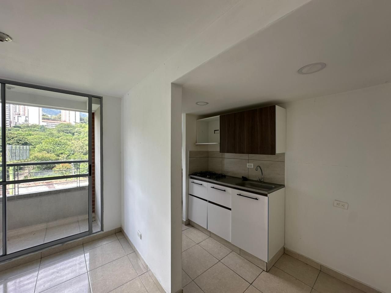 Apartamento en arriendo Antioquia Bello Zona Industrial No 1 57 m2 Habitaciones 2 Baños 2 Garajes 1 Precio $1800000