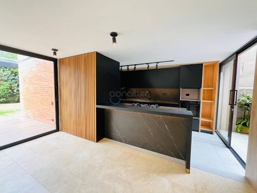 Casa Campestre en arriendo Antioquia Envigado Envigado 310 m2 Habitaciones 3 Baños 5 Garajes 2 Precio $12400000