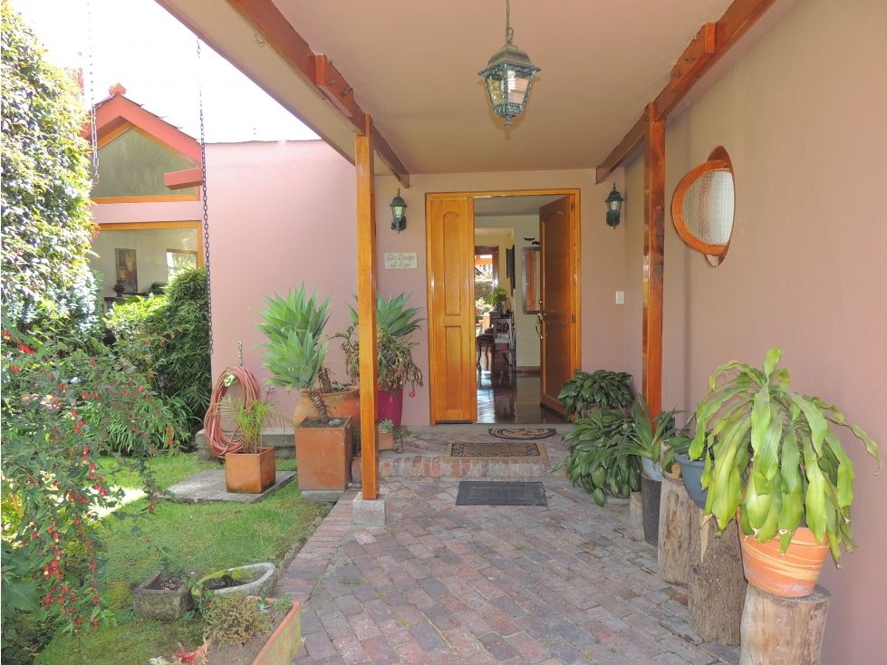 Casa en venta Cundinamarca Bogotá Casa Blanca 257 m2 Habitaciones 3 Baños 3 Garajes 5 Precio $2100000000