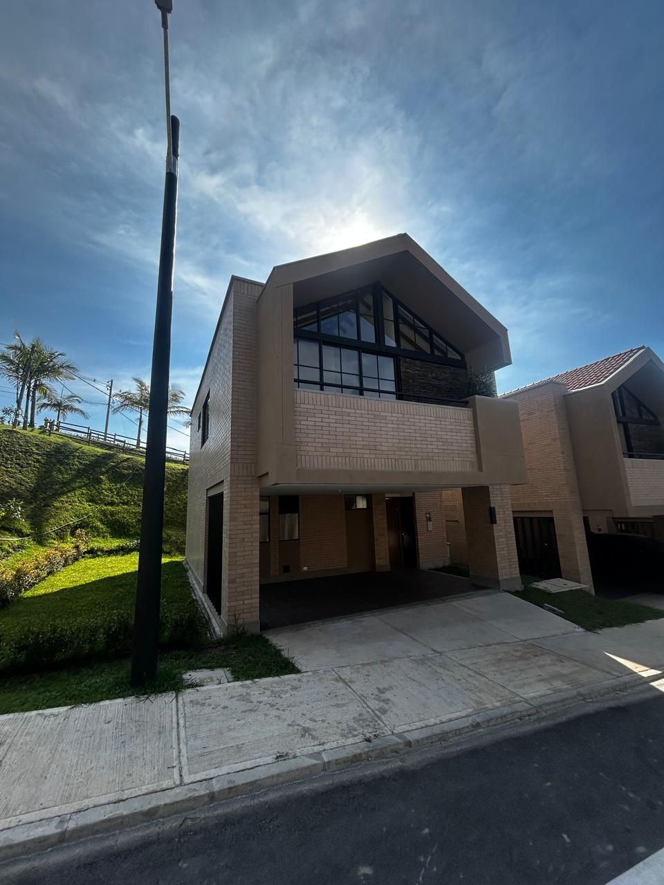 Casa en arriendo Antioquia El Retiro El Retiro 176 m2 Habitaciones 3 Baños 5 Garajes 2 Precio $7500000