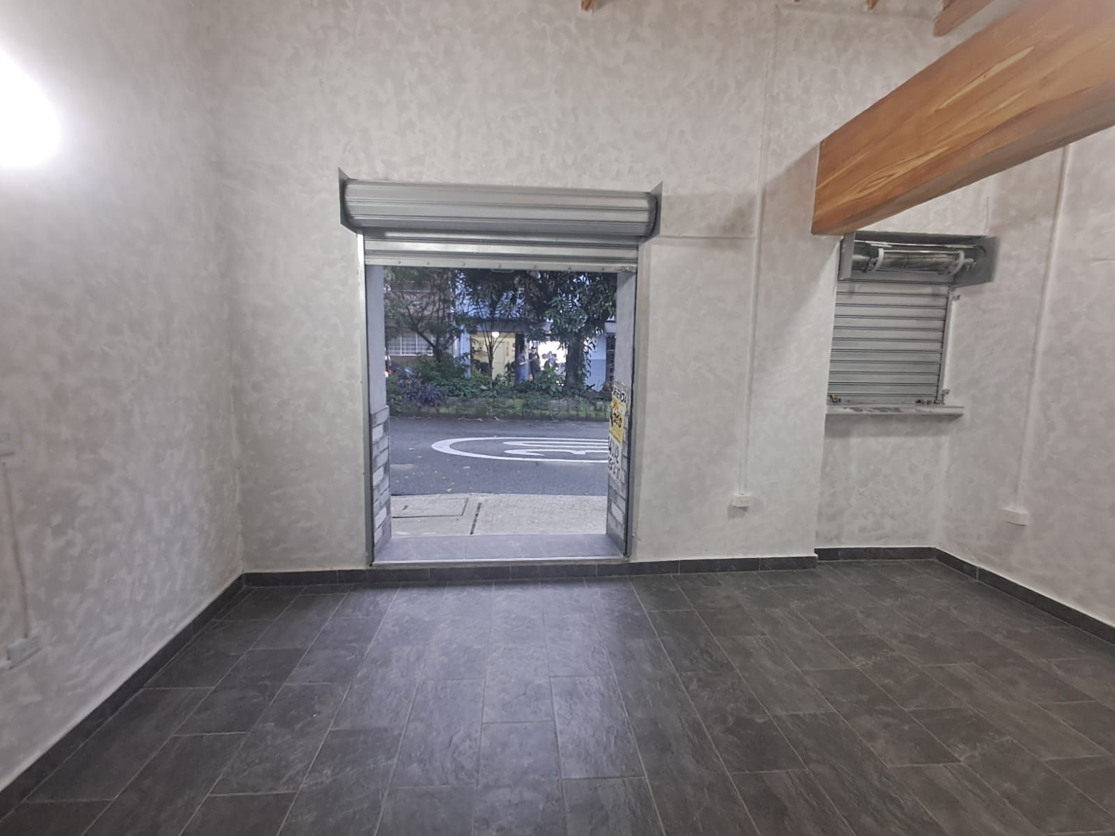 Local en arriendo Antioquia Envigado San José 60 m2 Habitaciones 0 Baños 0 Garajes 0 Precio $3700000