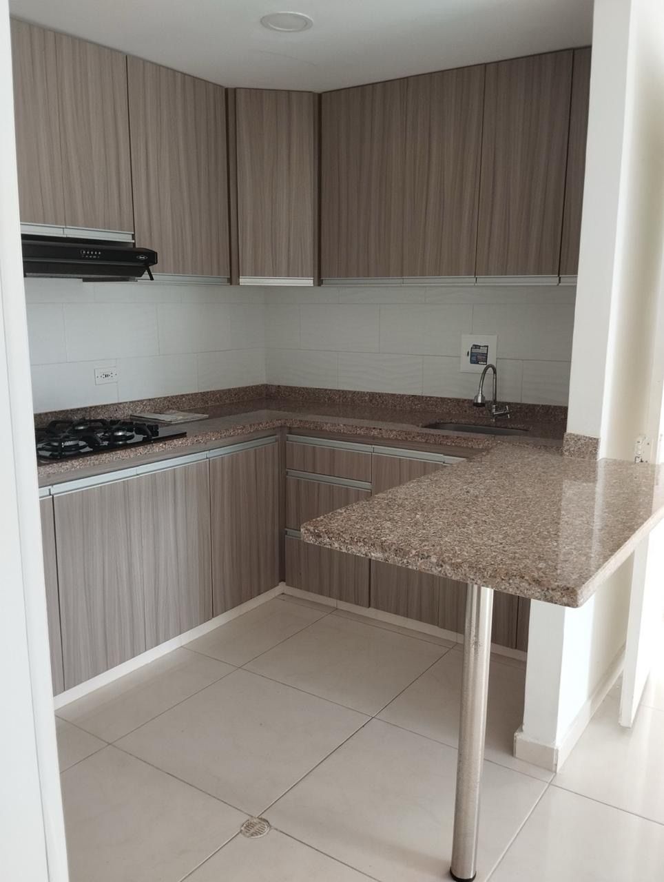 Apartamento en venta Meta Restrepo Gaitán 44 m2 Habitaciones 2 Baños 1 Garajes 2 Precio $140000000