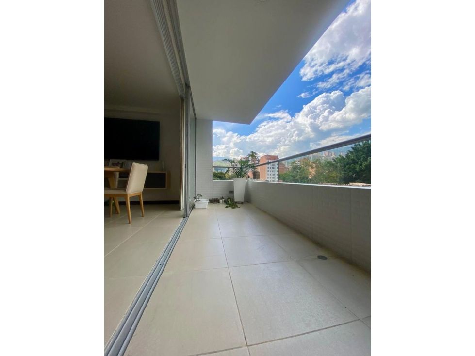 Apartamento en venta Antioquia Medellín Estadio 145 m2 Habitaciones 3 Baños 3 Garajes 2 Precio $850000000