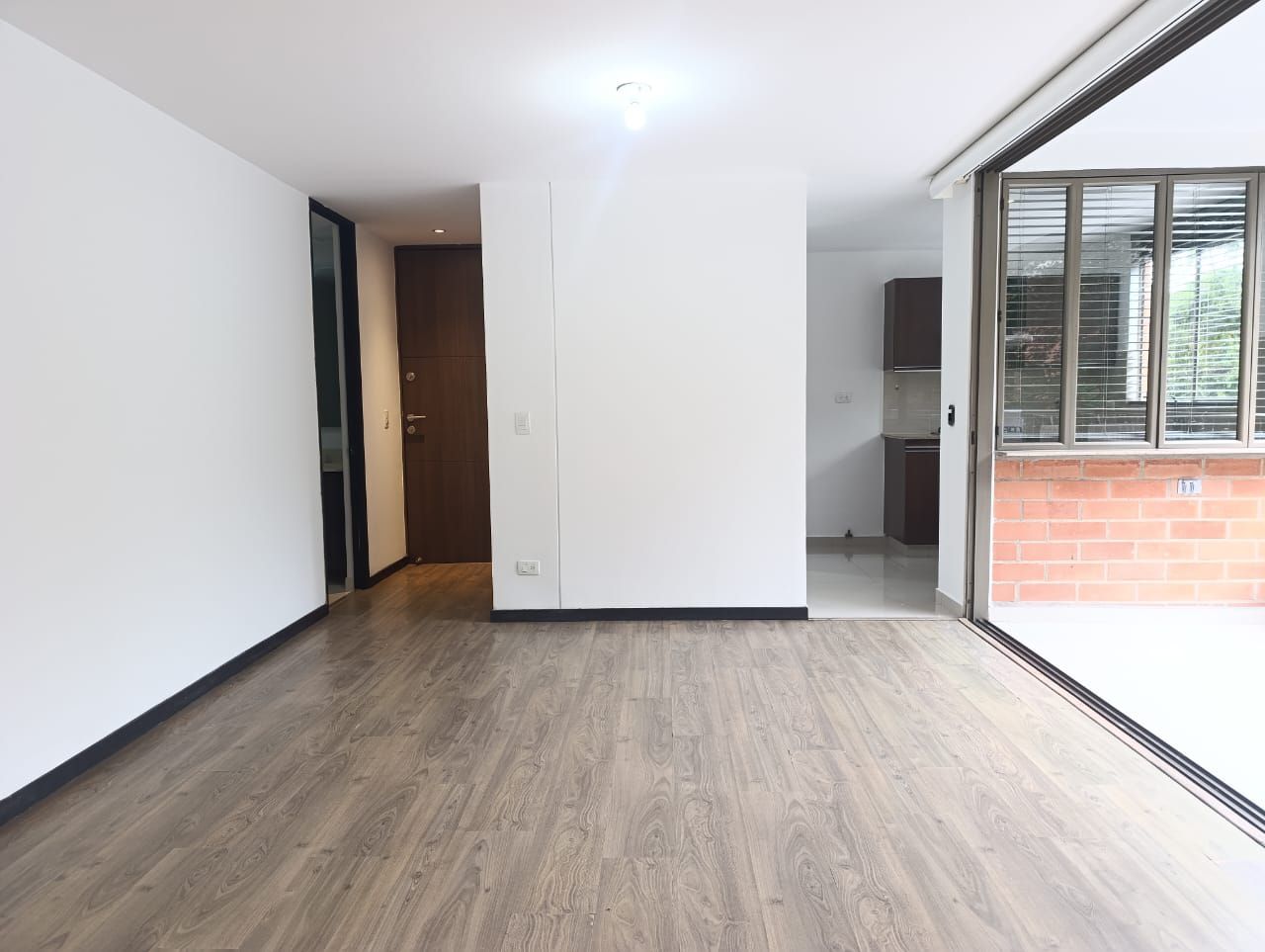 Apartamento en arriendo Antioquia Medellín Los Balsos No2 87 m2 Habitaciones 2 Baños 2 Garajes 2 Precio $5200000