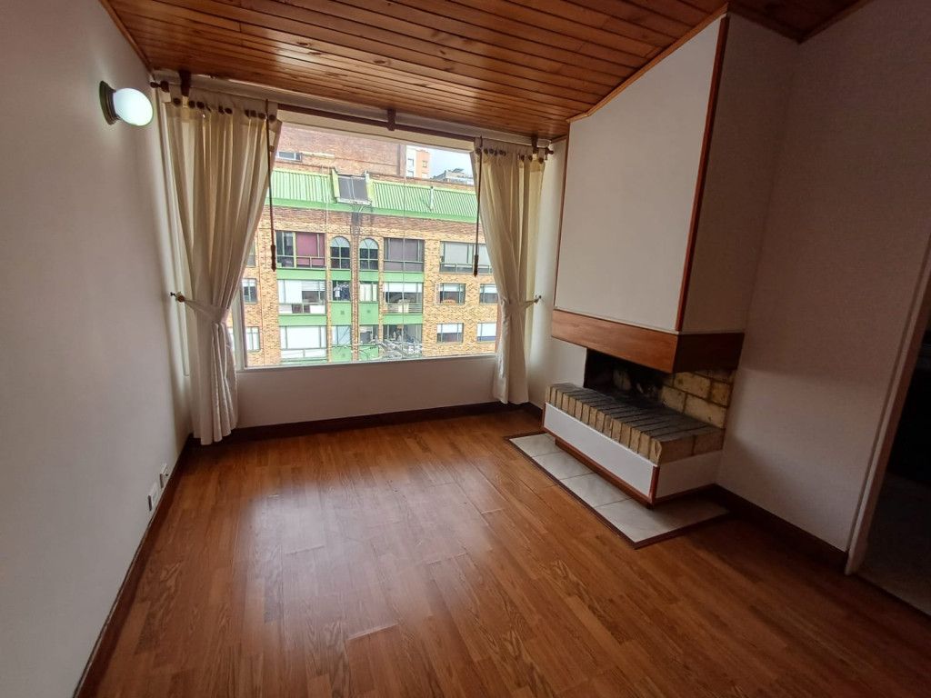 Apartamento en arriendo Cundinamarca Bogotá Caobos Salazar 48 m2 Habitaciones 2 Baños 1 Garajes 1 Precio $2100000