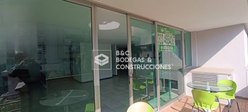 Oficina en arriendo Antioquia Medellín La Candelaria 114 m2 Habitaciones 0 Baños 2 Garajes 3 Precio $12000000
